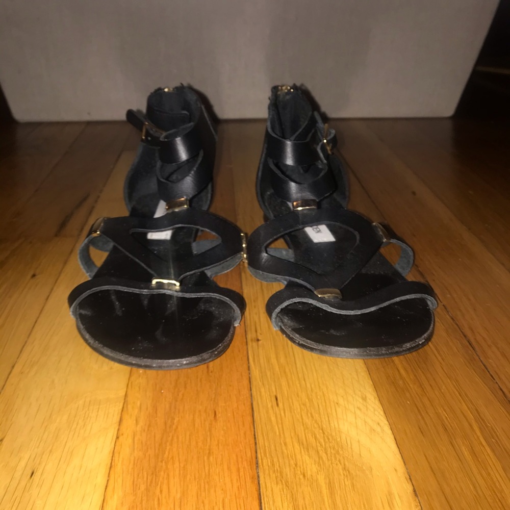 Steve Madden Black Sandals - Picture 2 of 4